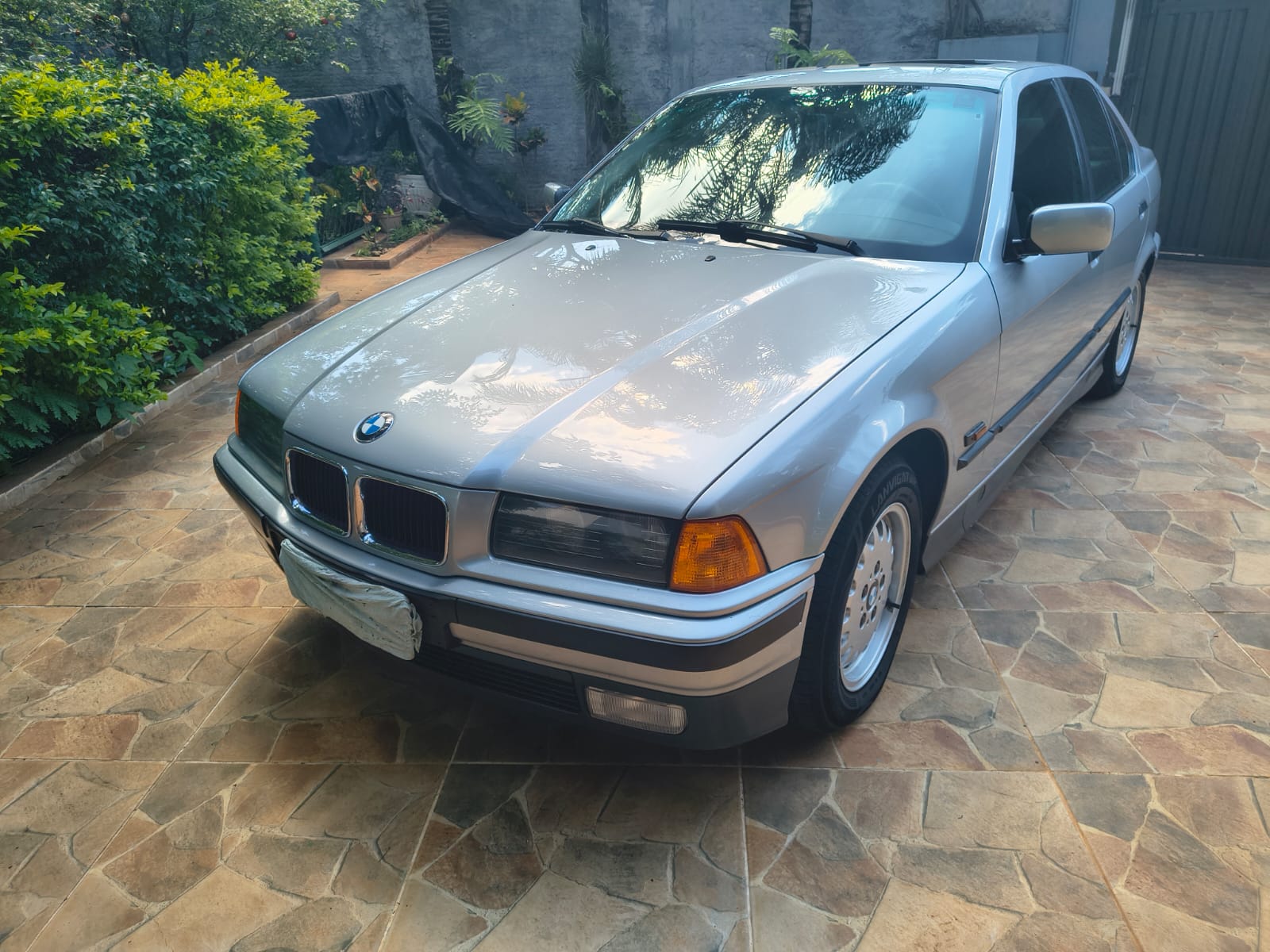 BMW 325IA 1995